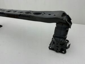 FORD FOCUS 3 III MK3 13R- BELKA WZMOCNIENIE ZDERZAKA PRZÓD F0C1-47830 - obrazek 3