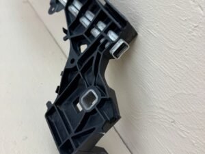 MERCEDES C-KLASA W205 14R- PAS PRZEDNI WZMOCNIENIE A2056203801 - obrazek 7