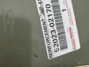 TOYOTA COROLLA E21 18R- BELKA WZMOCNIENIE ZDERZAKA TYŁ TYLNA - obrazek 8