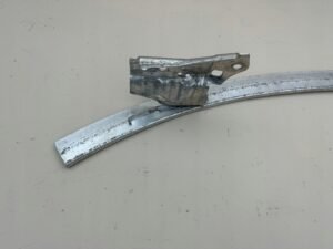 TESLA MODEL 3 III 17R- BELKA PRZEDNIA DOLNA WZMOCNIENIE ZDERZAKA 1084894-00 - obrazek 10