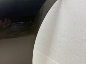 TOYOTA COROLLA E21 XII SEDAN 19R- ZDERZAK PRZÓD PRZEDNI SPRYSKI PDC - obrazek 7