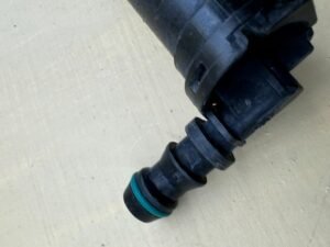 MERCEDES ML 3 III W166 11-15R SPRYSKIWACZ LAMPY PRAWY A1668601247 - obrazek 6