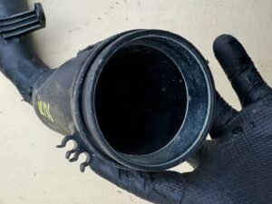 VOLKSWAGEN GOLF 5 V 03-09 RURA DOLOT WĄŻ INTERCOOLERA 1K0129654K - obrazek 4