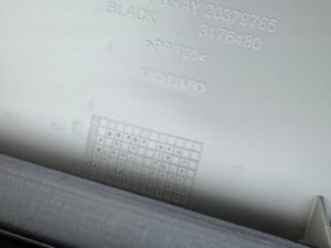 VOLVO FH FM MASKOWNICA RAMKA SZYBERDACHU ROLETA 20379765 - obrazek 11