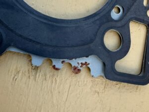 RANGE LAND ROVER USZCZELKA GŁOWICY 6H4Q-6051 / 1418987 - obrazek 3