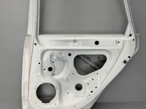 AUDI A3 8V 13R- DRZWI PRAWY TYŁ PRAWE TYLNE 8V4833124 - obrazek 15