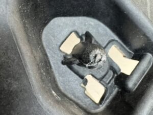 VOLVO S60 3 III 18R- ŚLIZG MOCOWANIE ZDERZAKA PRAWY PRZÓD PRAWE 31455653 - obrazek 11