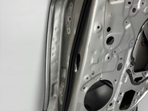 LEXUS UX 300e 200 HYBRID 18R- DRZWI PRAWY TYŁ PRAWE TYLNE - obrazek 16