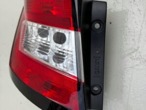 SKODA FABIA 3 III KOMBI 14-18R LAMPA LEWA TYLNA LEWY TYŁ 6V9945095 - obrazek 9