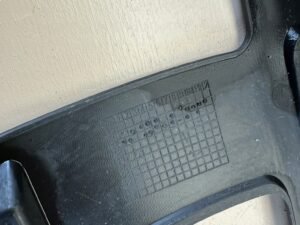 PEUGEOT 3008 II 2 P84 16R- ŚLIZG ZDERZAKA PRAWY PRZÓD PRZEDNI 9815337508 - obrazek 11