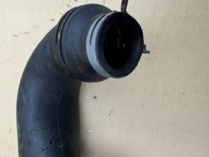 VOLKSWAGEN GOLF 5 V 03-09 RURA DOLOT WĄŻ INTERCOOLERA 1K0129654K - obrazek 3