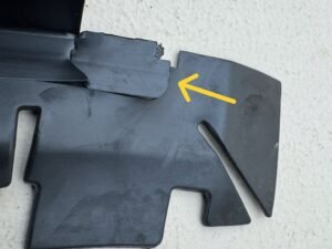 PEUEGOT 3008 1 I HYBRYDA 13R- WLOT KIEROWNICA POWIETRZA 9673027480 - obrazek 10