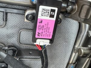 HYUNDAI SANTA FE IV 4 19R- FOTELE KANAPA TYŁ KOMPLET - obrazek 14