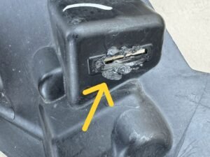 PEUGEOT 3008 II 2 LIFT 20R- ŚLIZG MOCOWANIE ZDERZAKA PRAWY PRZÓD 9836769580 - obrazek 13